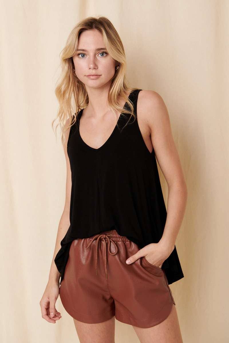 mittoshop - Wholesale Tunic - Women's - BAMBOO FABRIC V-NECK DOLPHIN HEM SLEEVELESS TOP18