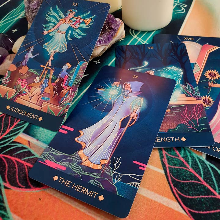 LA MUCI DESIGN – Engroshandel Tarotkort – Fantôme tarotkort – AR-forstærket sæt med 78 kort10