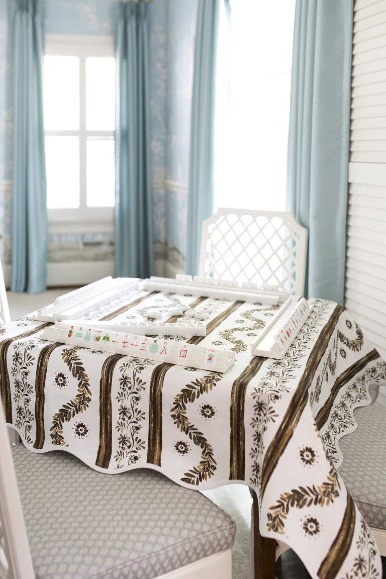 Frances Fields Home, formerly Fenwick Fields - Vente Nappes - Dessus de table carré festonné en gros | Jardin de buis - Espresso2