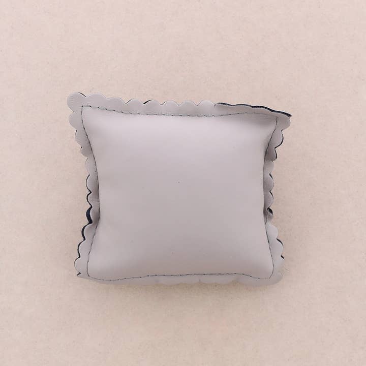 Sonata - Wholesale Snap Jewelry - Square Pillow Display 9x96