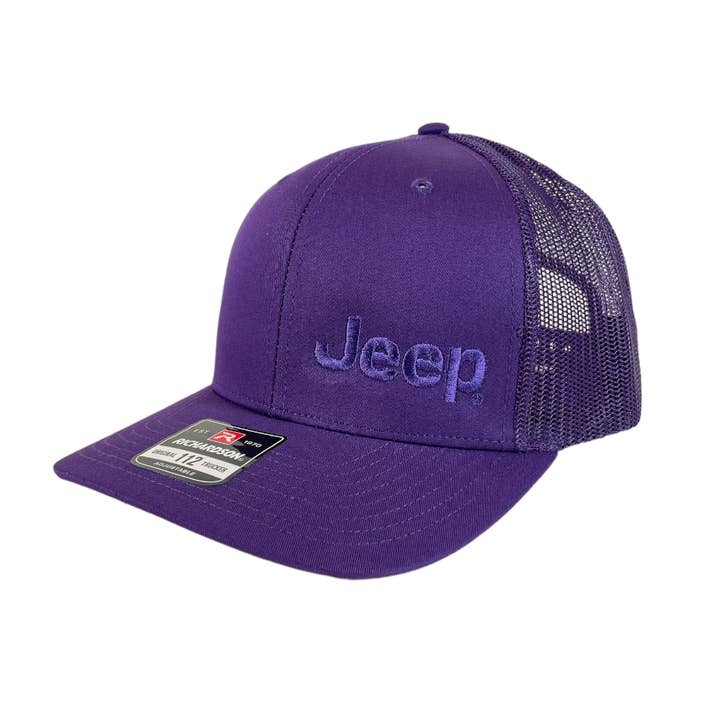 Gorra Jeep Text TONAL Trucker, color morado para venta al por mayor de Detroit Shirt Co.