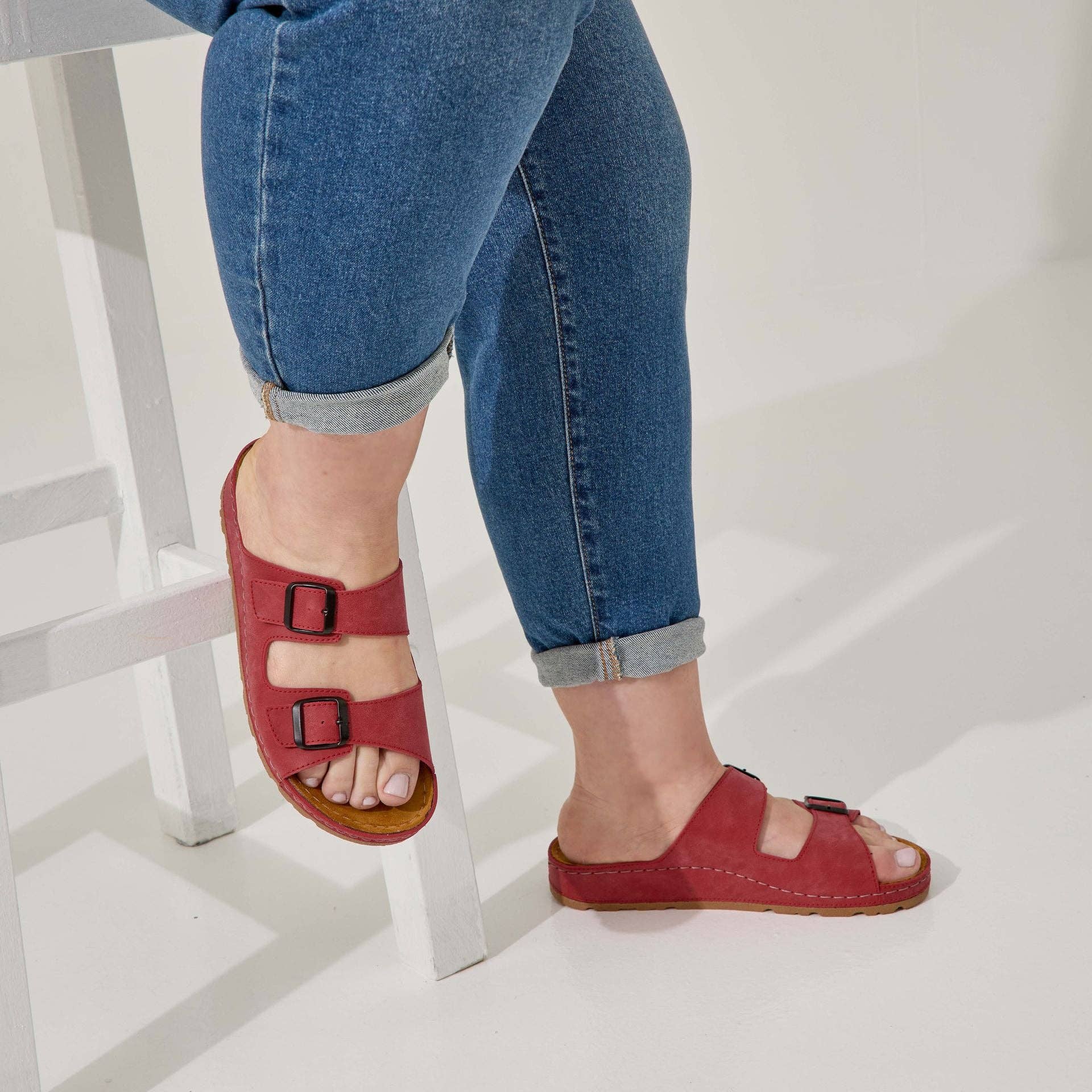 Gabylou - Vente Sandales – femme - Sandales largeur H pour pieds larges - Modele Hibiscus1