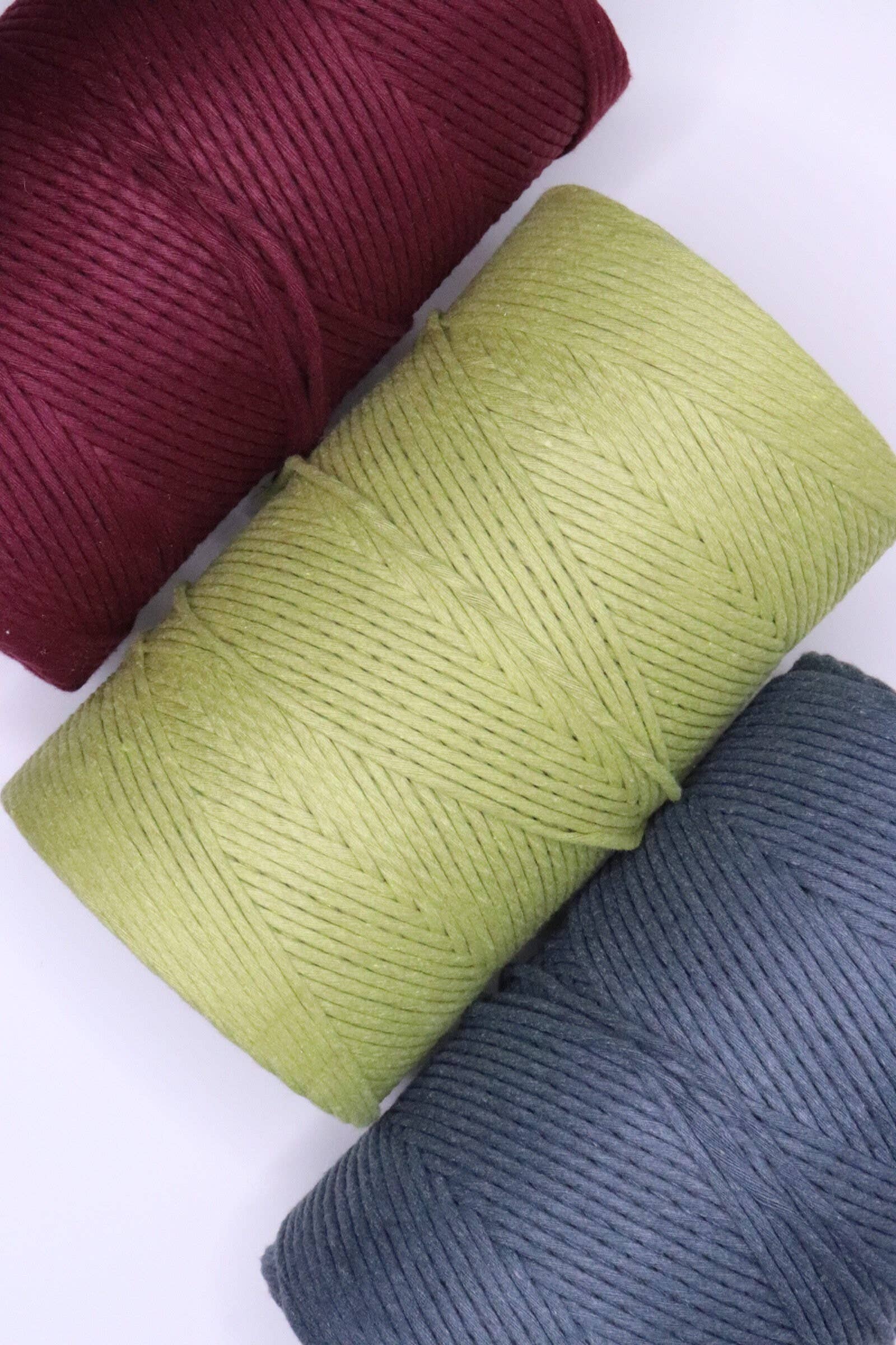 tightyknots – Großhandel Kronleuchter/Hängeleuchte – Makramee-Hängeleuchte, Boho-Lichtdekoration mit Tau, Makramee-Lichtseil8