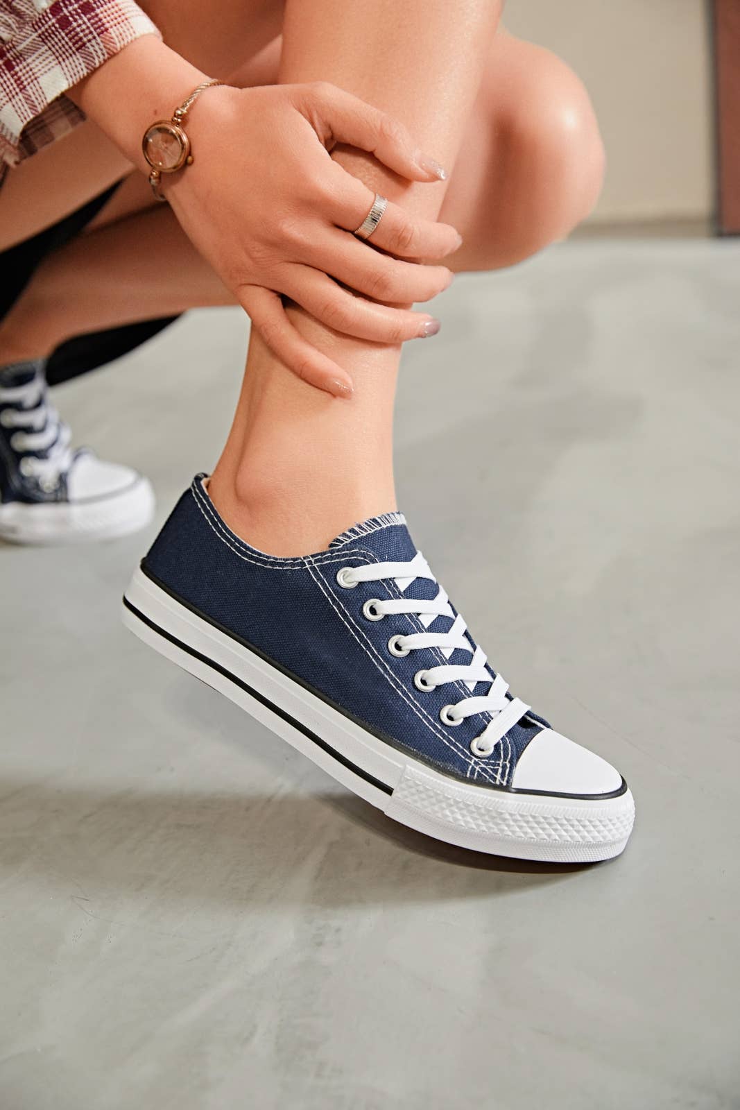 ERYNN - Wholesale Lifestyle Sneakers - Women's - lace-up sneakers - Opaline56