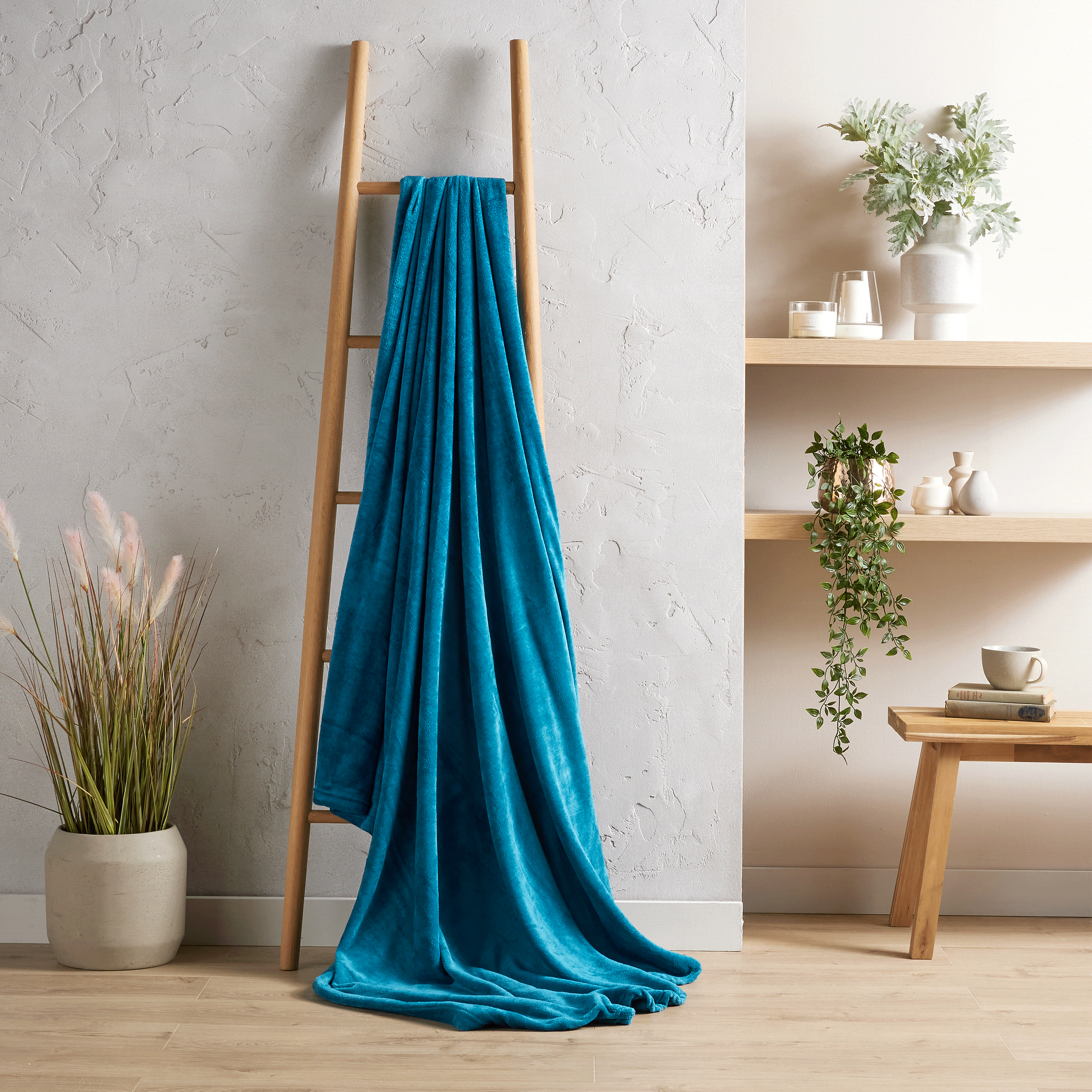 LOOMWORKS LTD – wholesale Throw blanket – Flannel Fleece Throws4