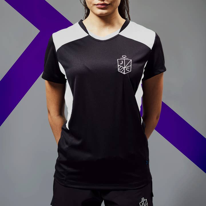 T-shirt de sport pour femme pour la vente par David Luke