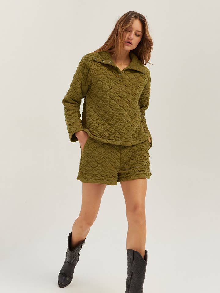 CT7858-Sharon Quilted Pullover with Snap Detail for wholesale by Crescent