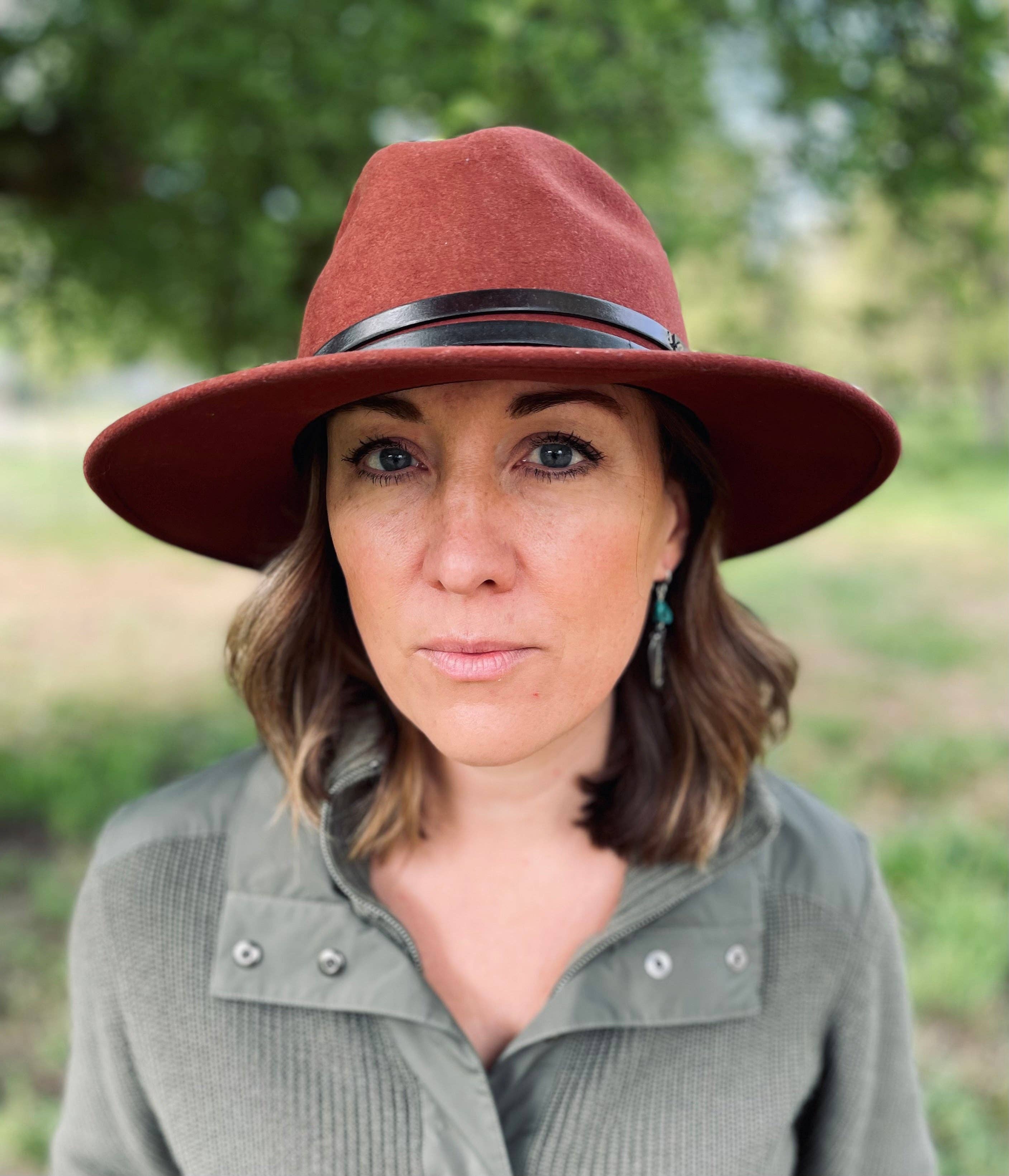 Fluff Hardware - Wholesale Dangle Earrings - Feeesh Billie Earrings3