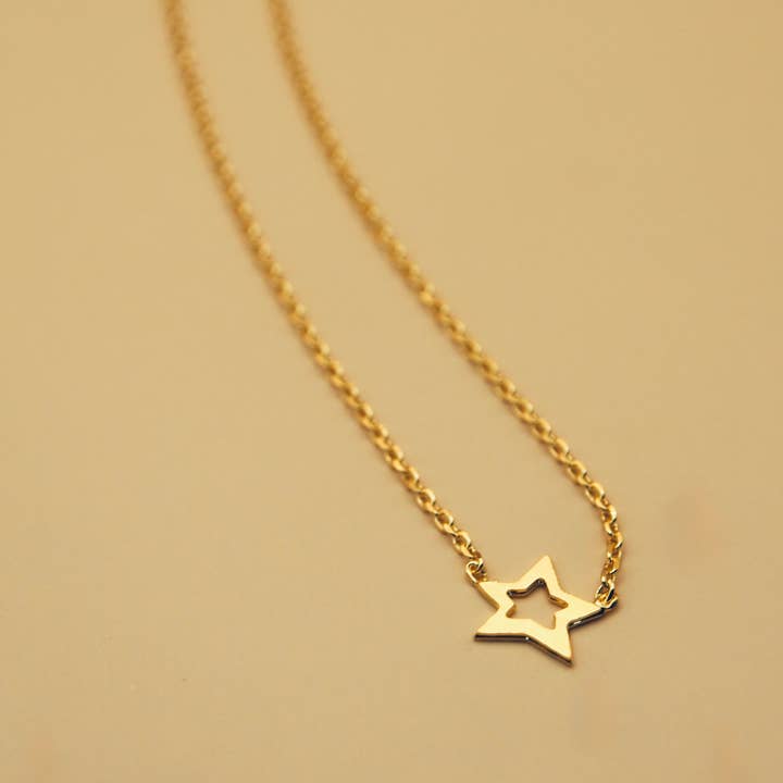 Adorabili - Wholesale Pendant/Charm Necklace - Short necklace made in France gold plated 3 microns0