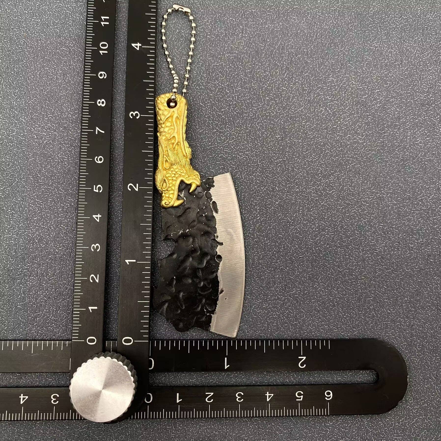 Mio Queena - Vente Couteau de poche/étui - Couteau en acier inoxydable avec manche en forme de tête de dragon et émail, avec étuis11