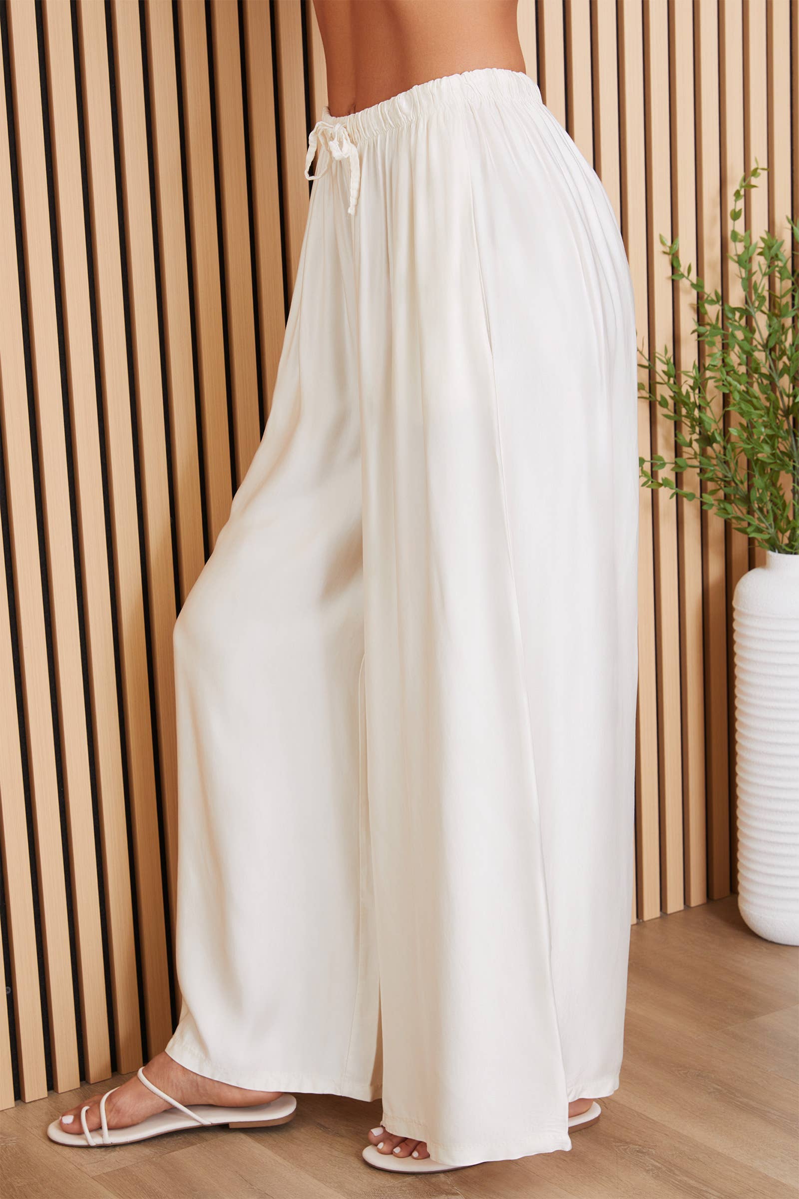 MILIO MILANO – wholesale Pants – Women's – SILKY WIDE LEG PANTS (11505)16