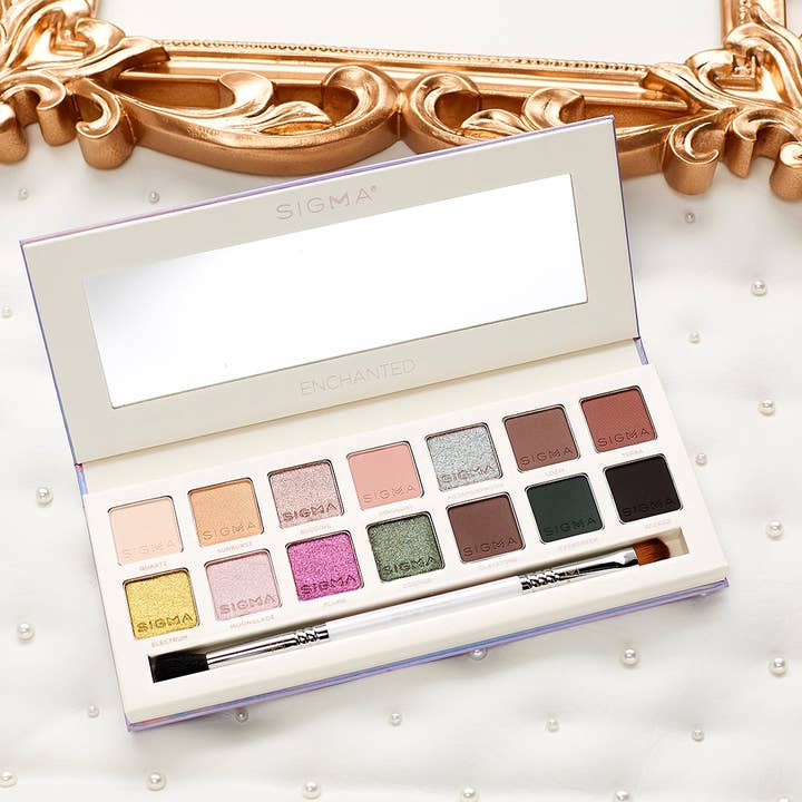 Sigma Beauty - Wholesale Eyeshadow Palette - ENCHANTED EYESHADOW PALETTE