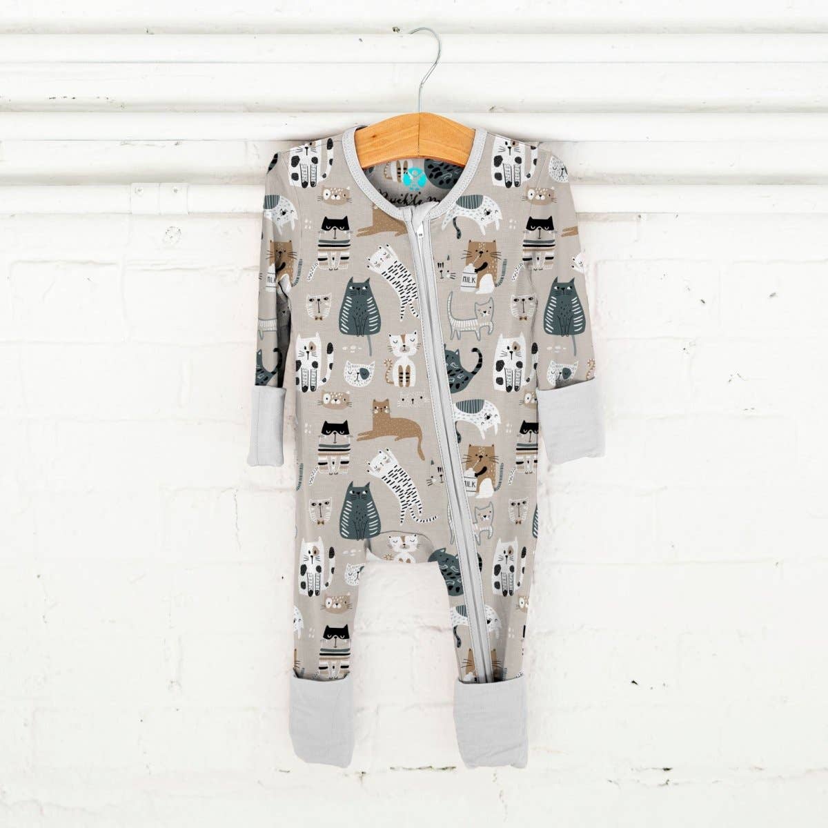 Buckle Me Baby Coats – Großhandel Schlafanzug – Baby – Blowout Blockerz Jams14