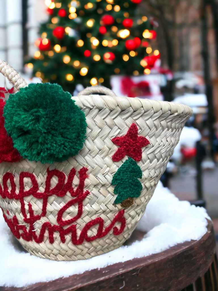 HandmadeBestSeller – wholesale Christmas decoration – Christmas decoration basket, Gift-Worthy Straw Bag6