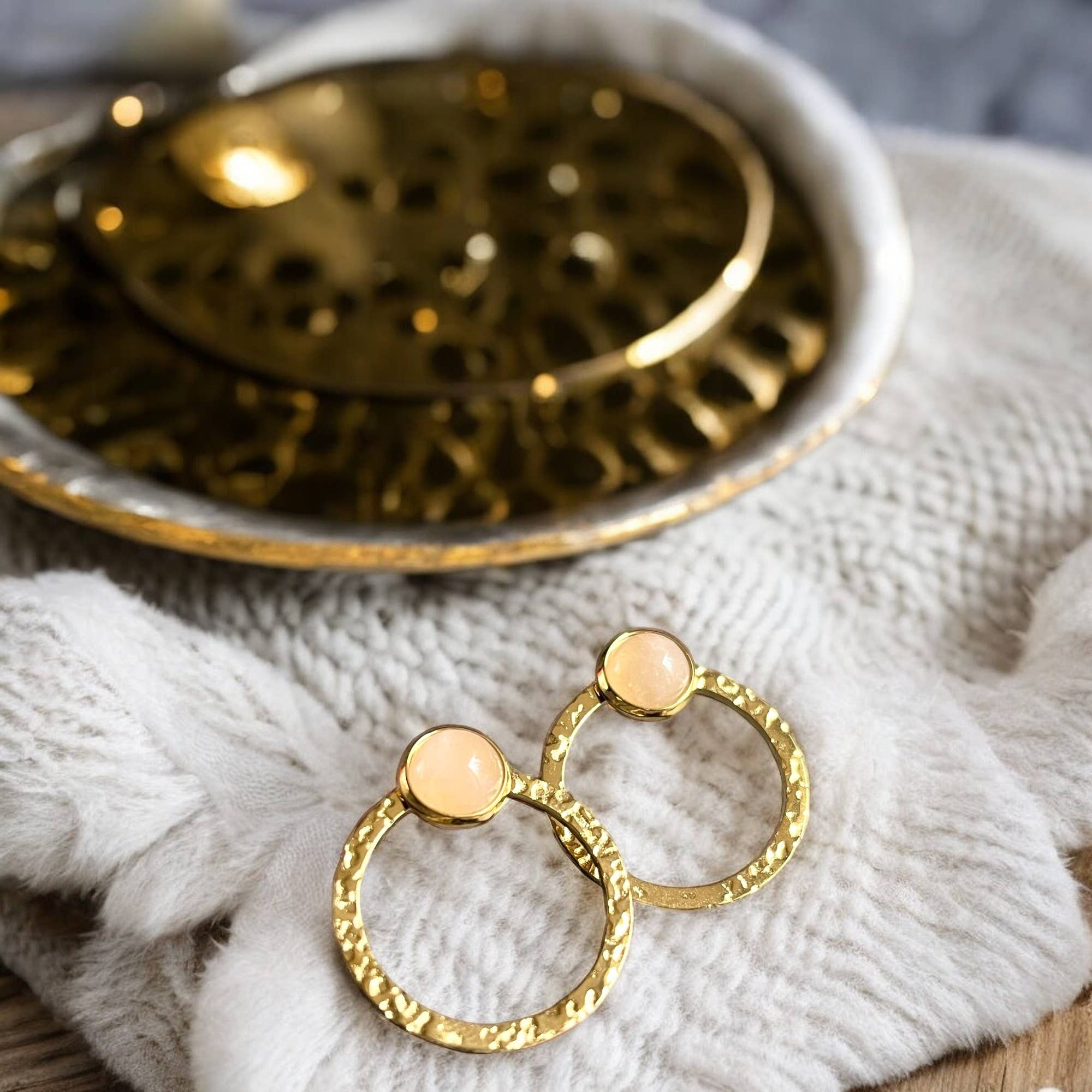 TOURMALYN - Venta al por mayor Pendientes de aro - Pendientes de cuarzo rosa de acero inoxidable «BRIGITTE»1