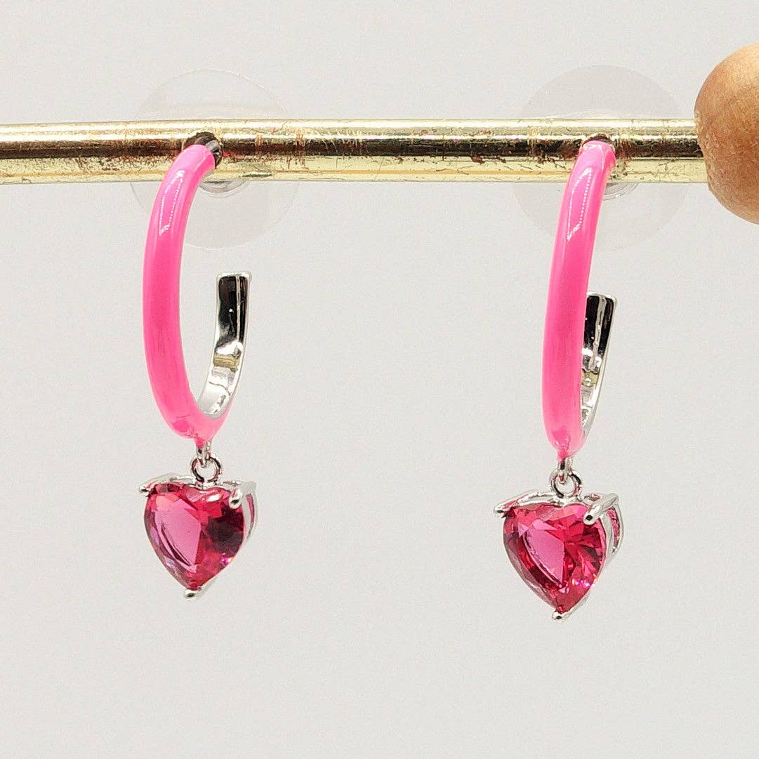 Daemon srls - Wholesale Hoop Earrings - CHERIE FLUO - HOOPS - PAIO orecchini a cerchio smaltati con cubic zirconia a forma di cuore3