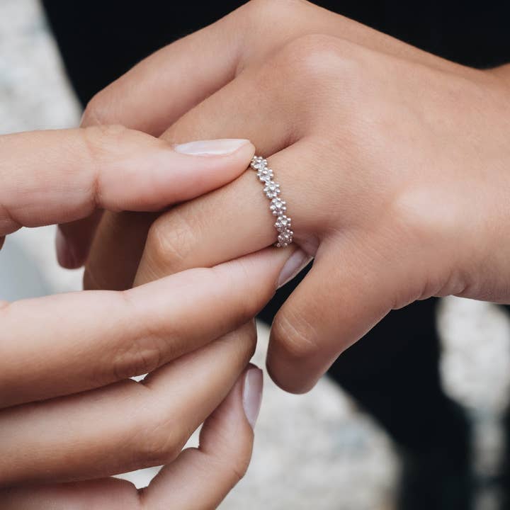 MATILDA – Engroshandel Ring med sten – Tusindfryd ring