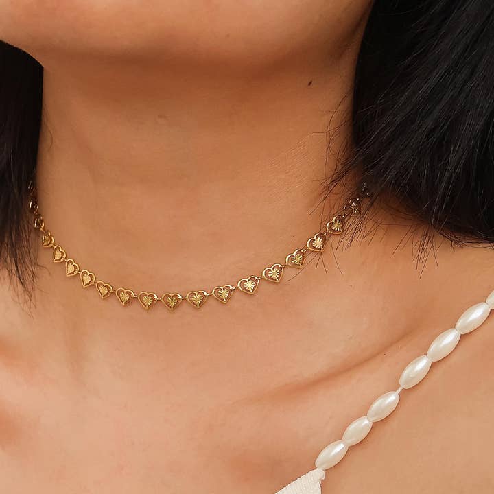 Agathe 18K Gold Non-Tarnish Dainty Heart Choker for wholesale on Faire3