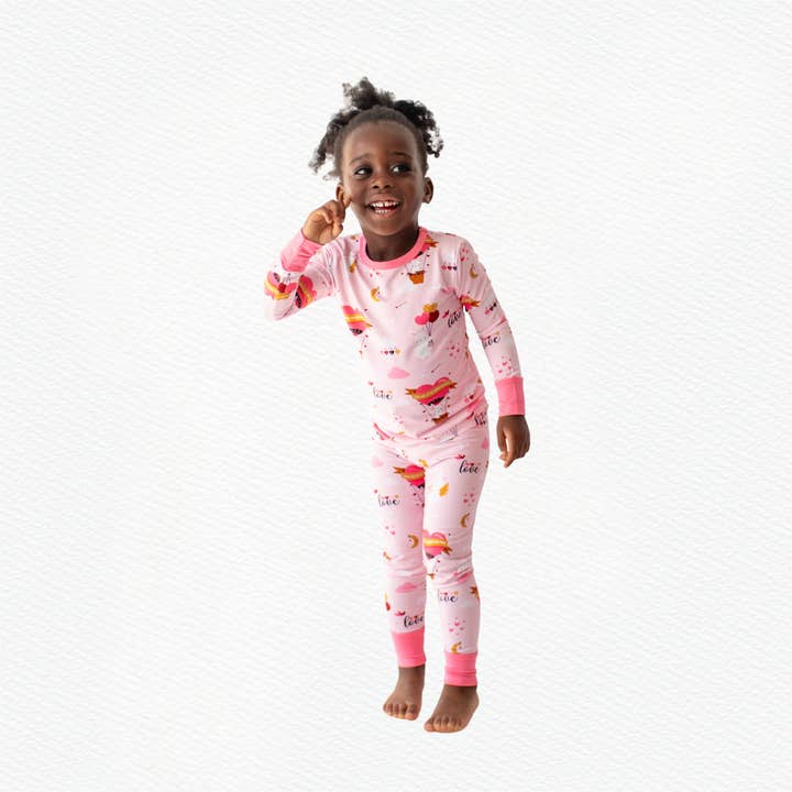 Cupid het Konijn | Roze Kinderpyjama's voor wholesale door Penny’s Pixies Kids Pajamas
