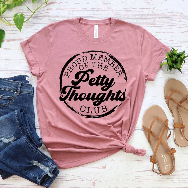 Pensamientos mezquinos | Camiseta para venta al por mayor de Mayan Princess custom designs