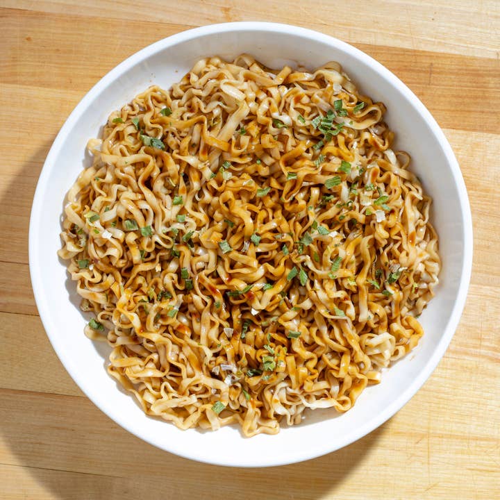 Momofuku - Wholesale Ramen - Soy & Scallion Noodles | Instant Ramen | Noodles | Asian5