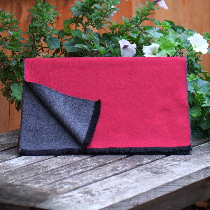 Scarf Red / Grey Double Sided Soft Warm and Smart and other Purchase Wholesale warm winter coats that are not bulky. Free Returns & Net 60 Terms on Faire trending on Faire.