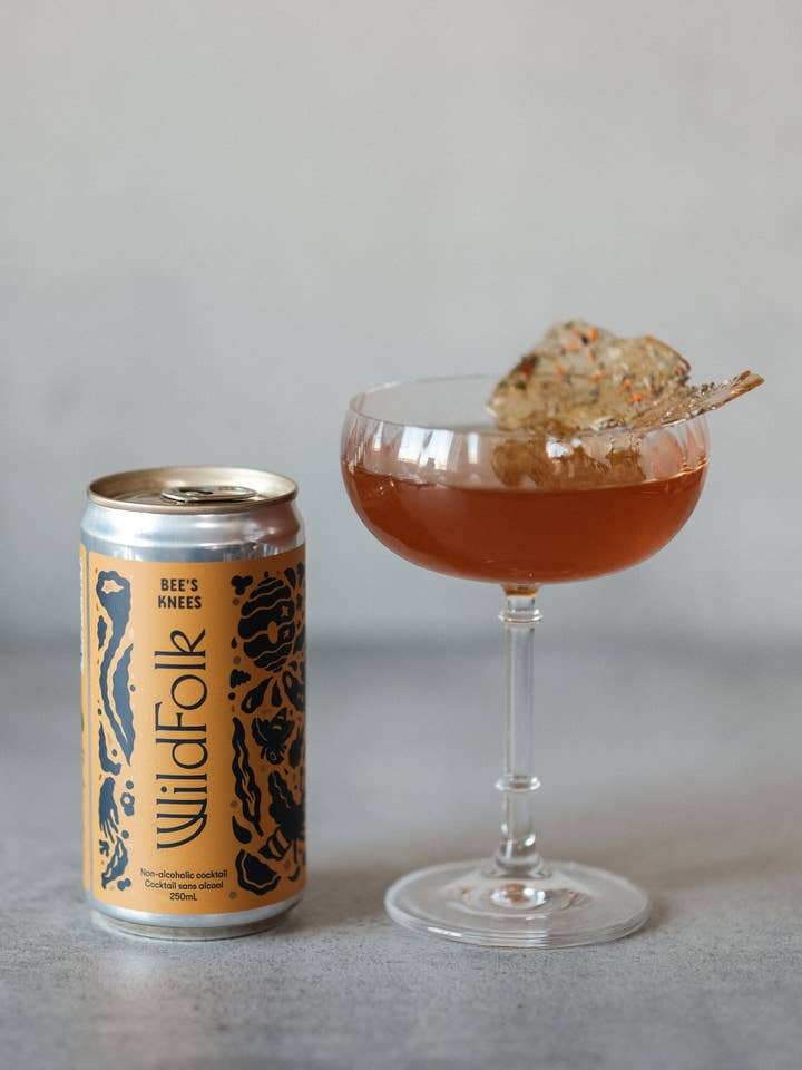 Genoux d'abeille pour la vente par Wild Folk