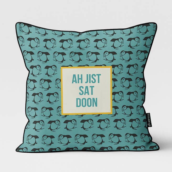 Jist Sat Doon Kissen für den Großhandel von Gillian Kyle