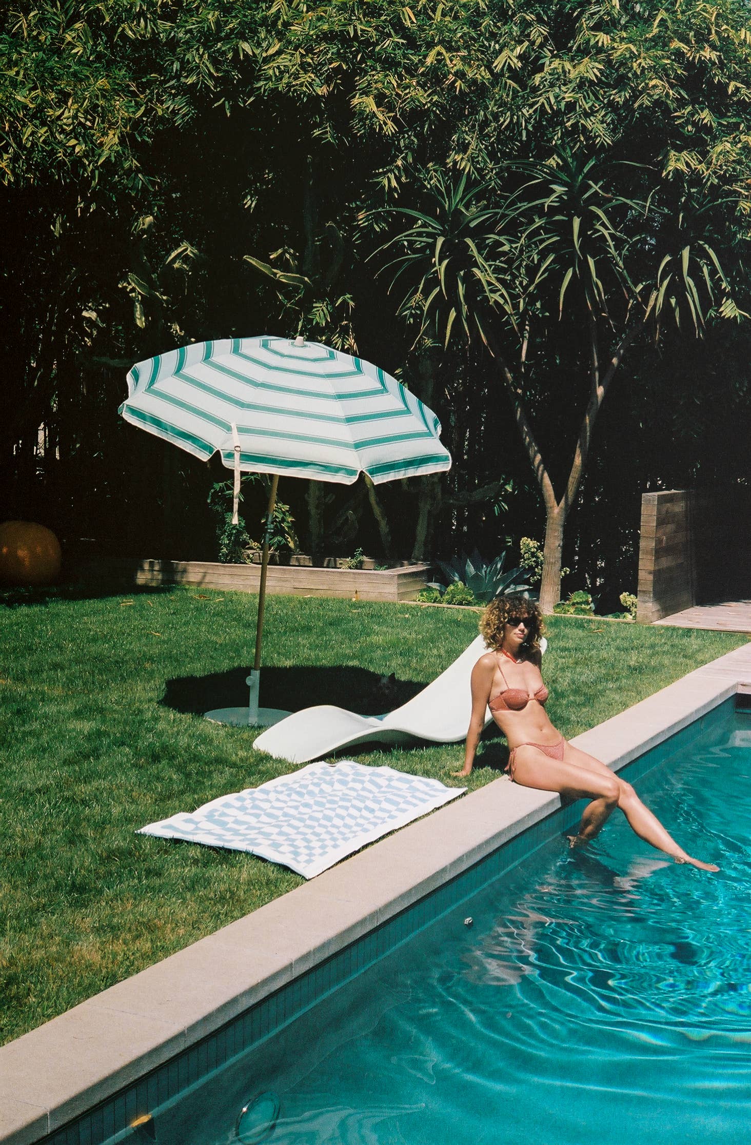 Overexposed – wholesale Strandparasoll – Bronte Stripe Paraply1