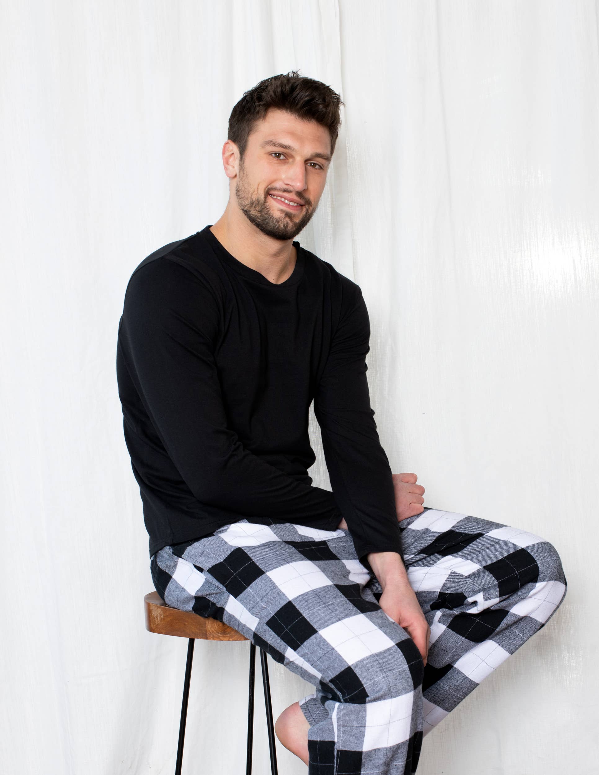 Leveret Pajamas - Wholesale Sleepwear Set - Men's - Mens Cotton Top & Flannel Pants Pajama Set1