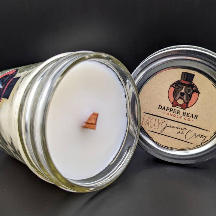 « Lacey » Jamaica Me Crazy pour la vente par DAPPER BEAR CANDLE CO