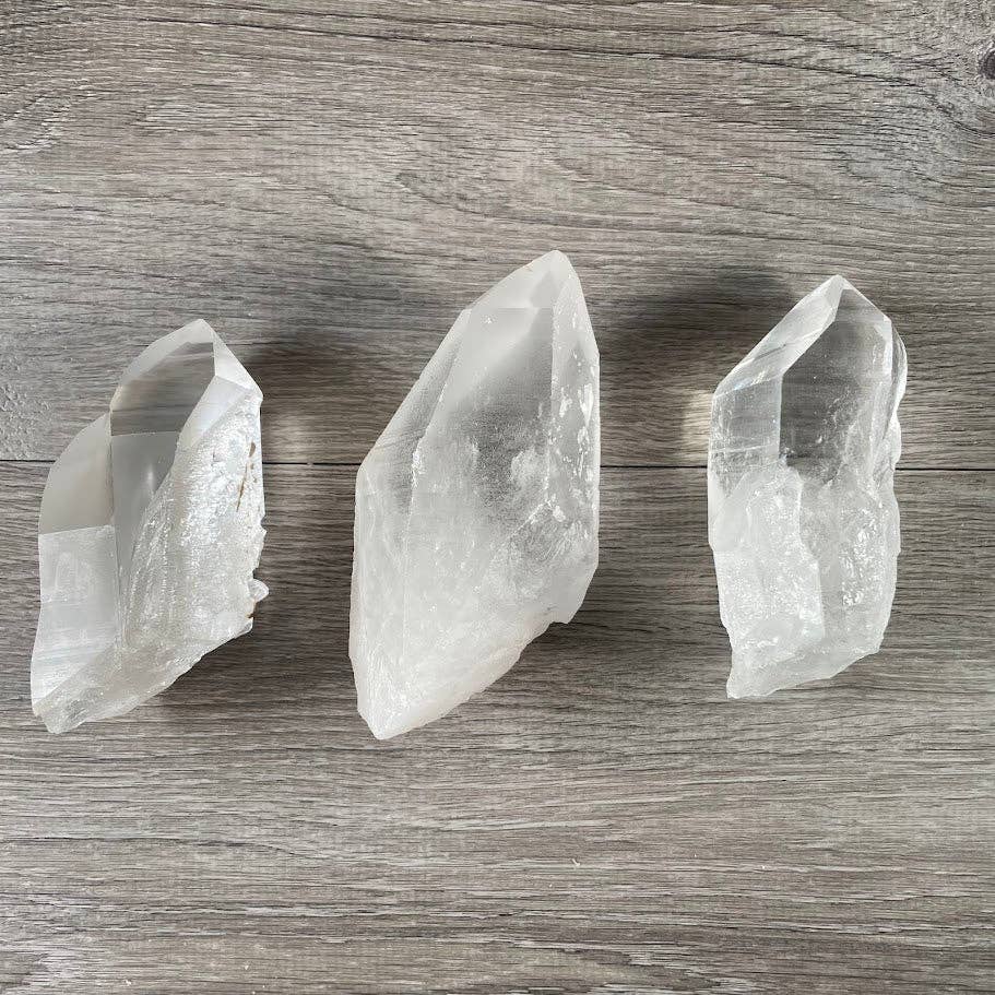 Keystone Crystals - Wholesale Spiritual Stone/Crystal - Raw Lemurian Quartz Crystal Points Wholesale  – Bulk Lots5