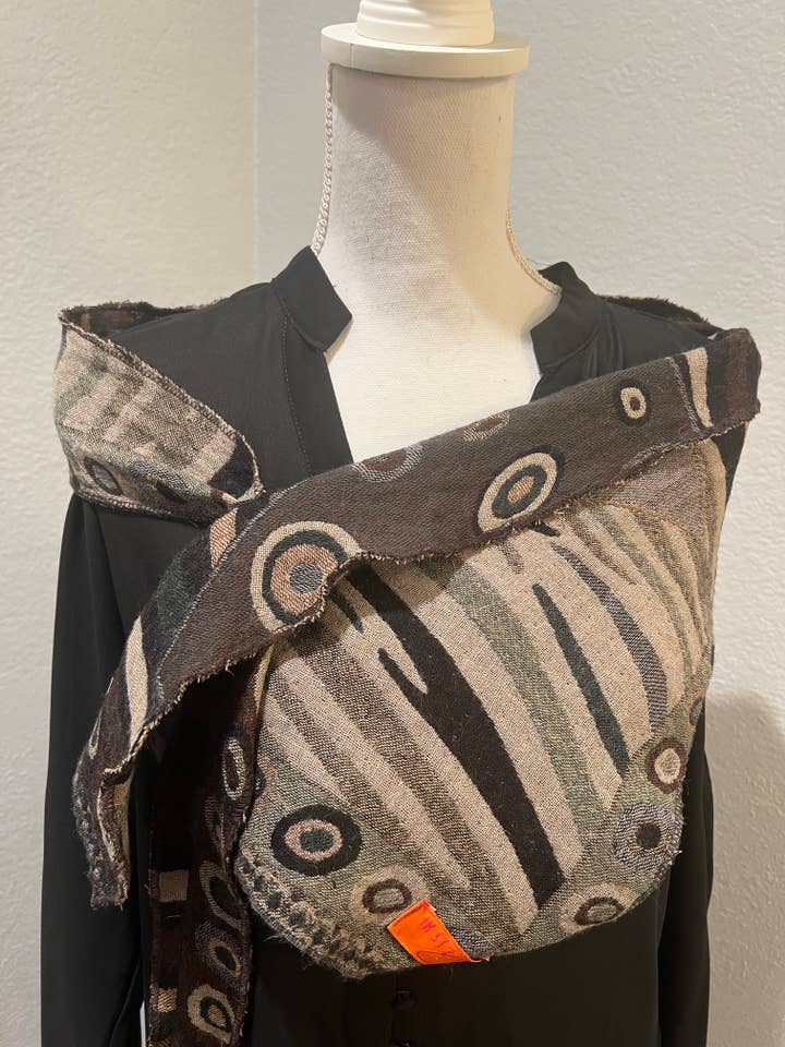 510/Pointed scarf~Charcoal for wholesale by In Style Scarves