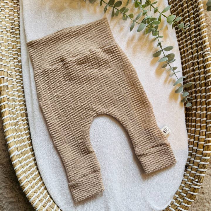Mini-Kabelhose Dunkel Beige für den Großhandel von Bibi Kidz