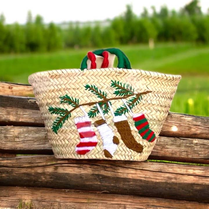 Melecraft - Wholesale Basket - Handmade Moroccan Basket with Christmas Stocking Embroidery