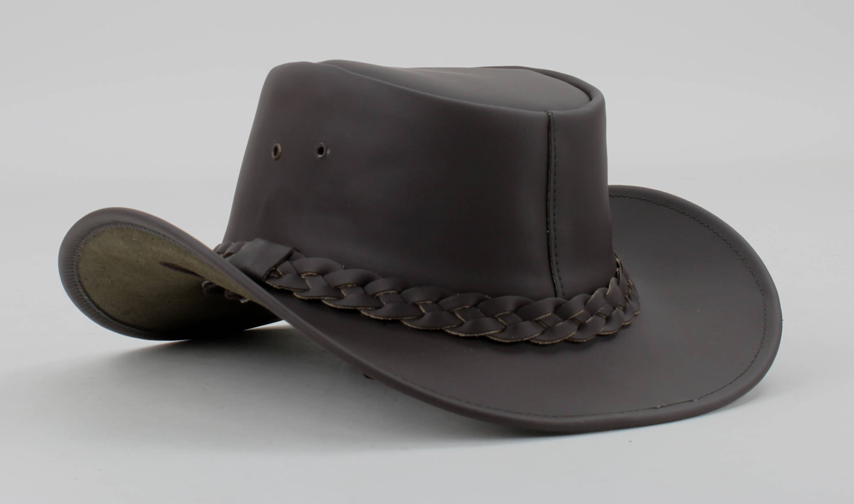 Leather Impressions Inc – wholesale Cowboy hat – Unisex – Cowboy Hat with Solid Braid Hat Band1