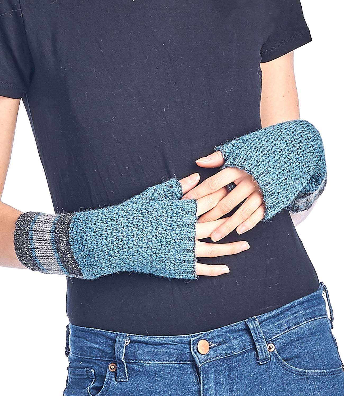 Shupaca Alpaca – wholesale Gloves – Women's – Alpaca Gloves - Carrera - Teal4