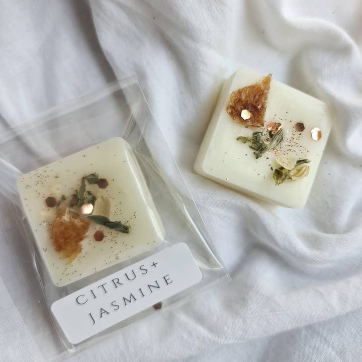 Studio Serene – wholesale Wax melt – Soy Wax Melts Discovery Cubes .5oz Sample Cube1