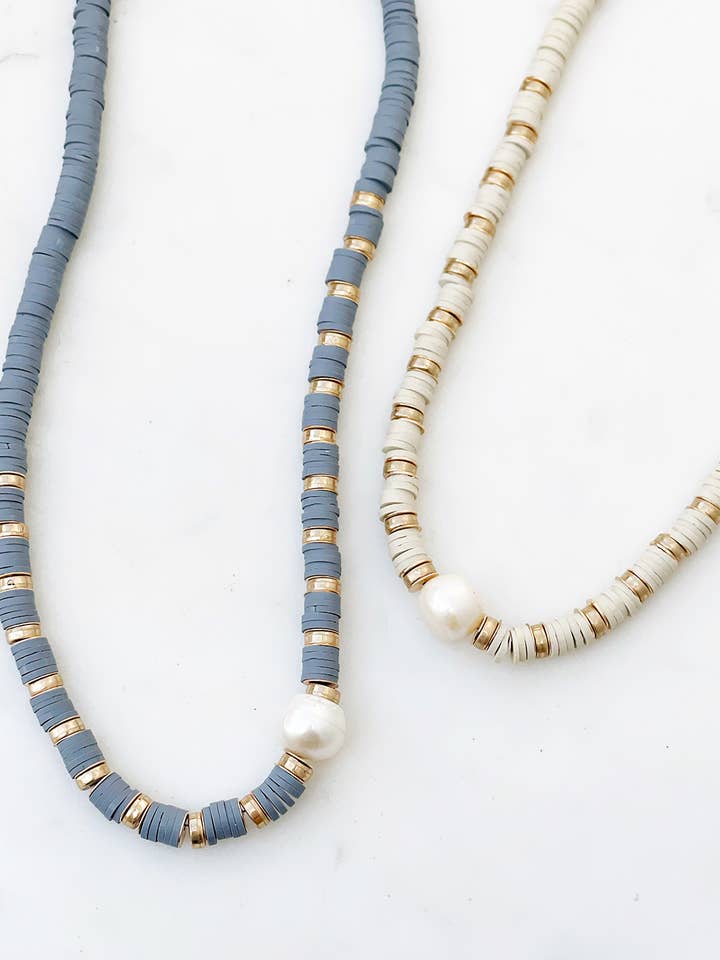 Gummi & pärlhalsband för wholesale av The Lucky Collective