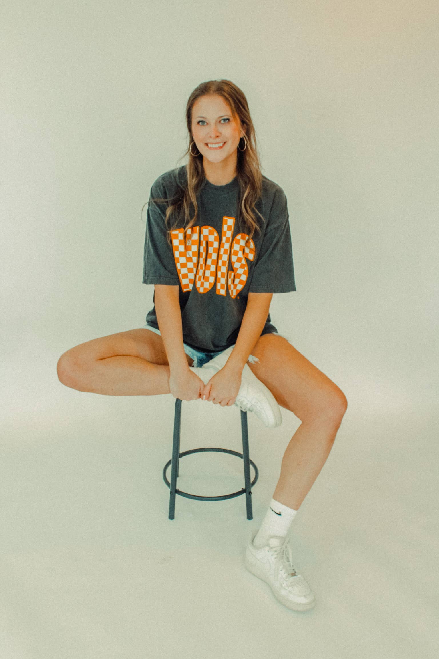 The Clandestine Underground – Großhandel T-Shirt mit Siebdruck – Unisex – Tennessee VOLS, Karo-Boxy-Baumwoll-T-Shirt8