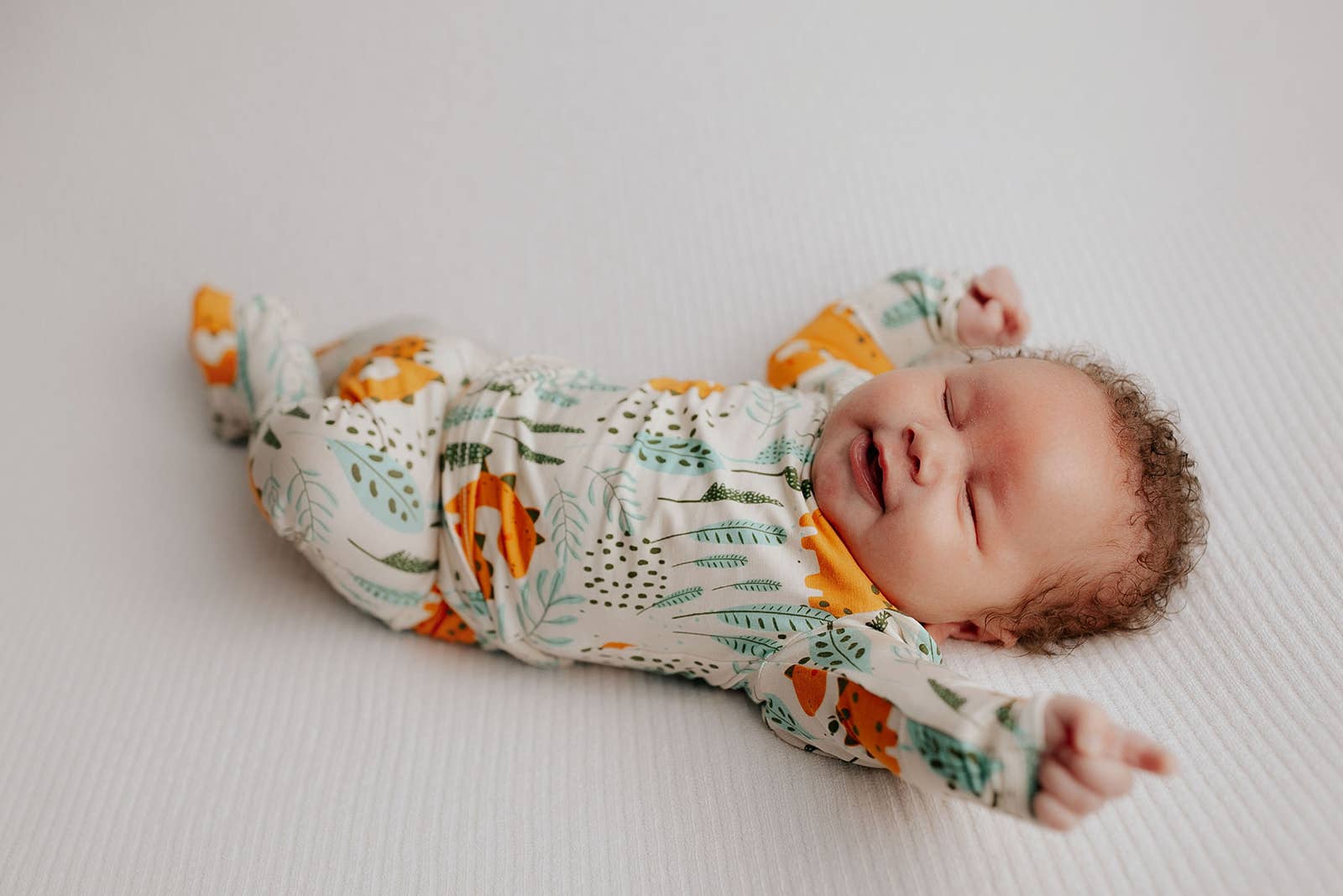 Three Little Tots – wholesale Sleepwear set – Kids – Dinosaur Jammies Kids Pjs & Lougewear16