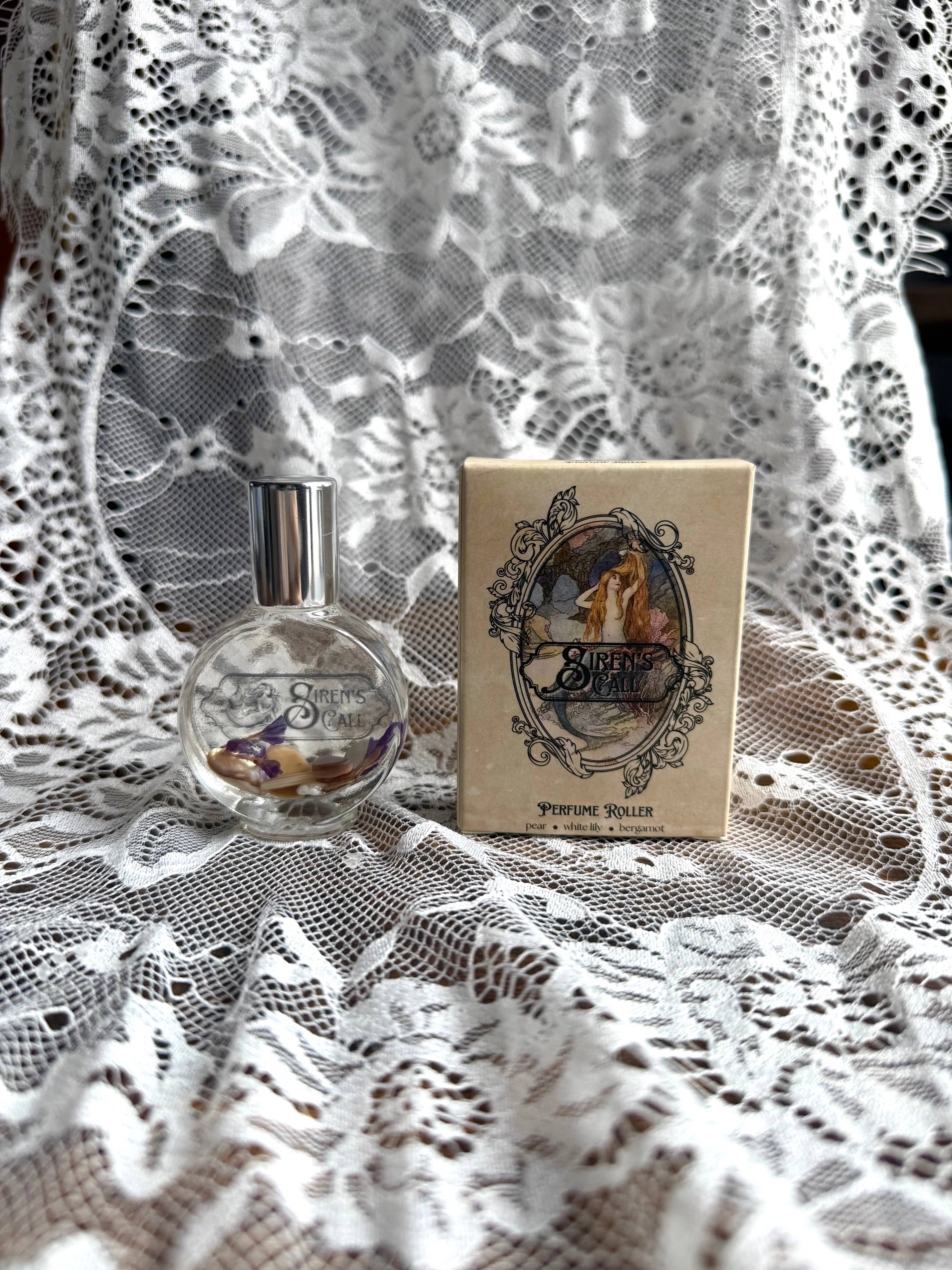 Sapphire & Sage – wholesale Roll-on fragrance – Siren's Call Lily & Bergamot Crystal Perfume Roller 15 ml0