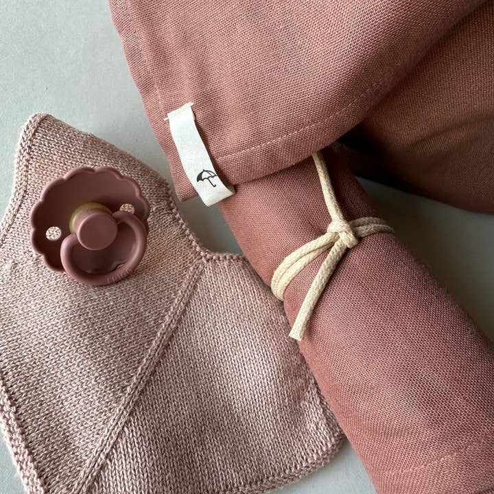 Saga Copenhagen - Wholesale Nappy (cloth) – Baby - Muslin Cloth - Clove - 100% Organic Cotton1