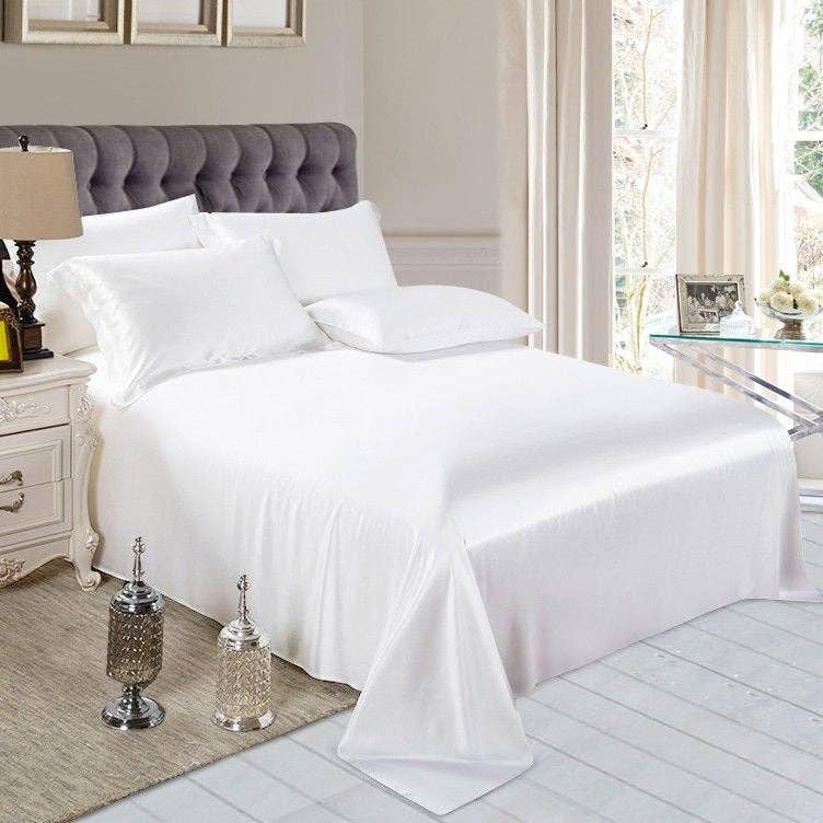 Moonberry Silk - Wholesale Bedding Set - 100% Silk 2-in-1 Fitted & Flat Sheet and Silk Pillowcases Set4