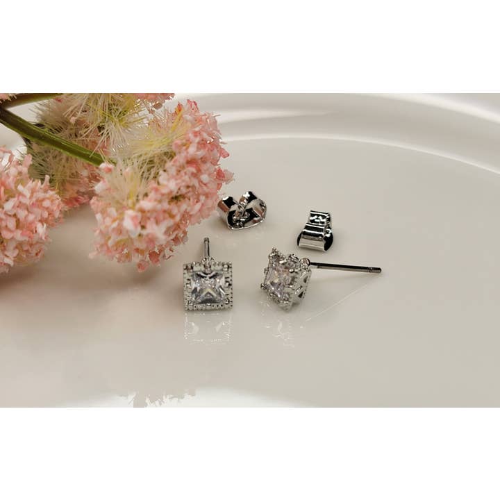 BETTYOH INC - Wholesale Stud/Post Earrings - Square Shape Post Earring