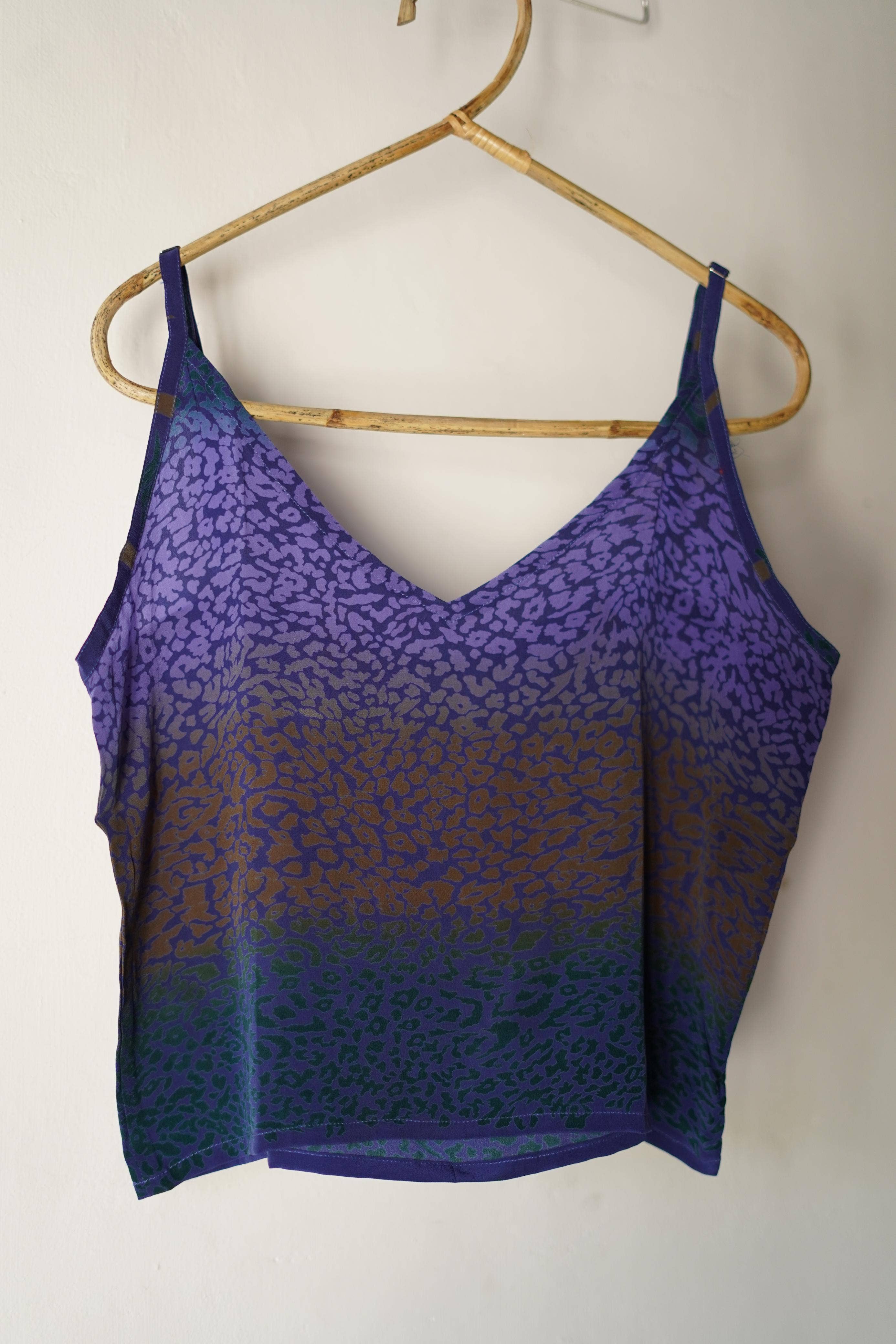 Annahmol - Wholesale Camisole - Women's - Vintage Silk Zero-Waste Cami50