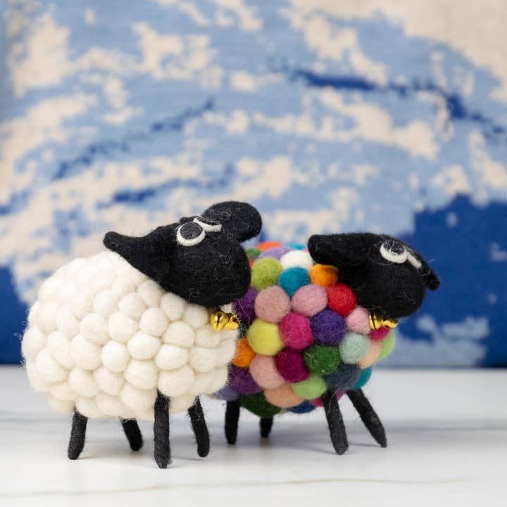 The Winding Road - Wholesale Decorative Tabletop Object - Sheep - Ball - Rainbow6