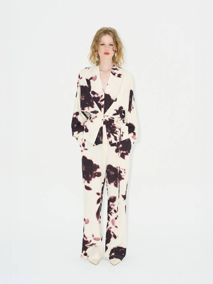 Arion Pants Wine-Rose for wholesale by eikō ai