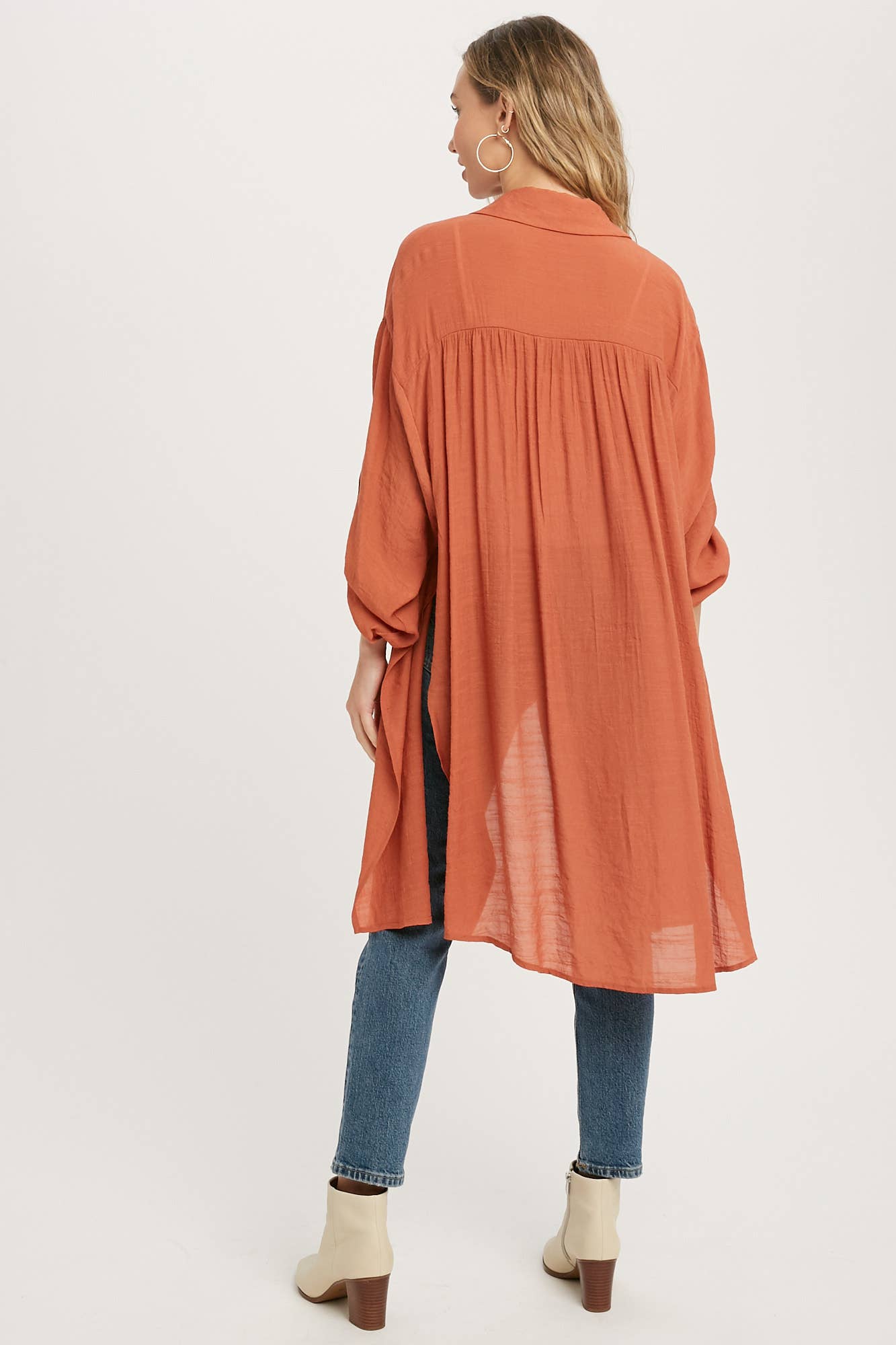 Bluivy - Wholesale Button Down Shirt - Women's - BUTTON-UP VENTED LONGLINE SHIRT58