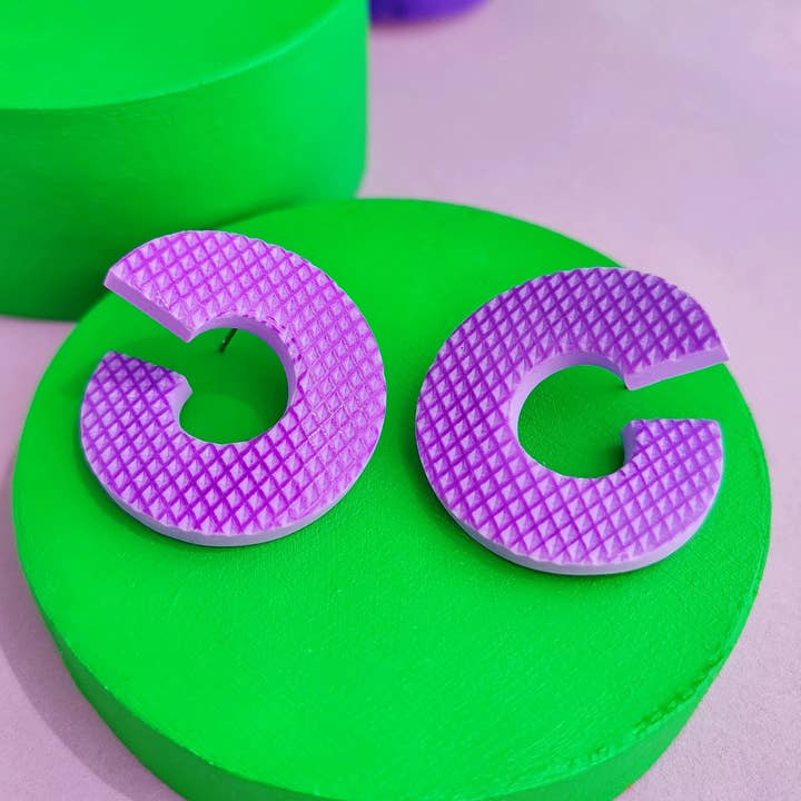 Boucles d'oreilles AINSI - Violet pour la vente par Atelier Curva